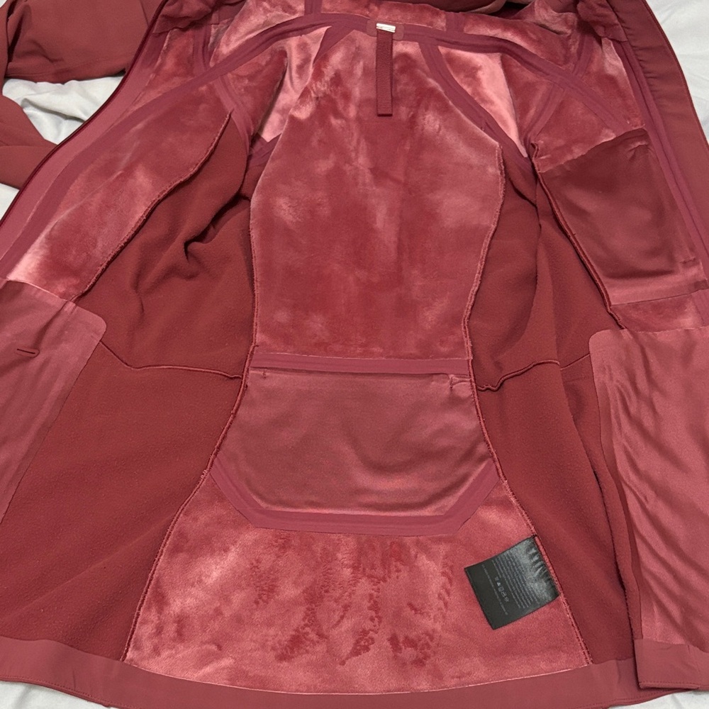 Lululemon Athletica Deep Red Hooded  Jacket - Picture 10 of 13